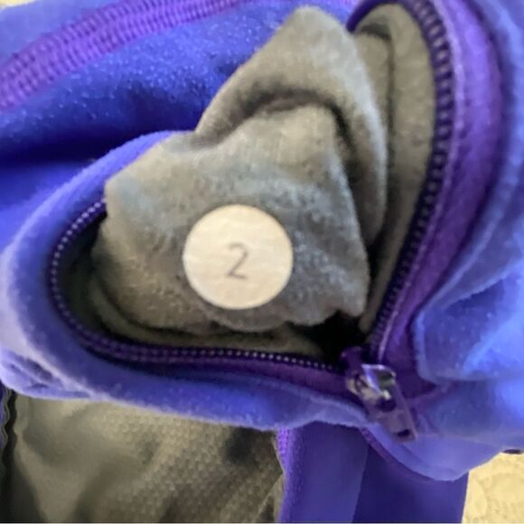 LULULEMON IN STRIDE JACKET - BRUISED BERRY/FADED DOT - Picture 16 of 16